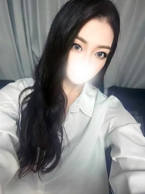 若妻淫乱倶楽部久喜店在籍　ゆりなの写真